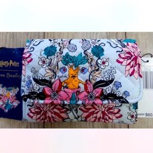 - New- Vera Bradley Harry Potter Wallet Herbology Riley style New w/ Tags …